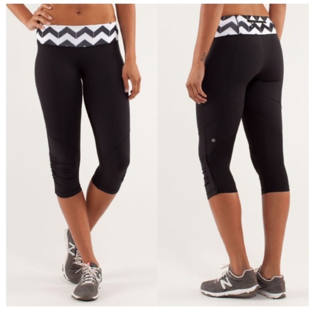 Lululemon Run For Your Life Chevron Mid-Rise Crop Leggings Size 4
